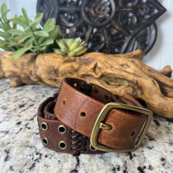 American Eagle Brown Leather Belt with Grommets - Picture 1 of 5